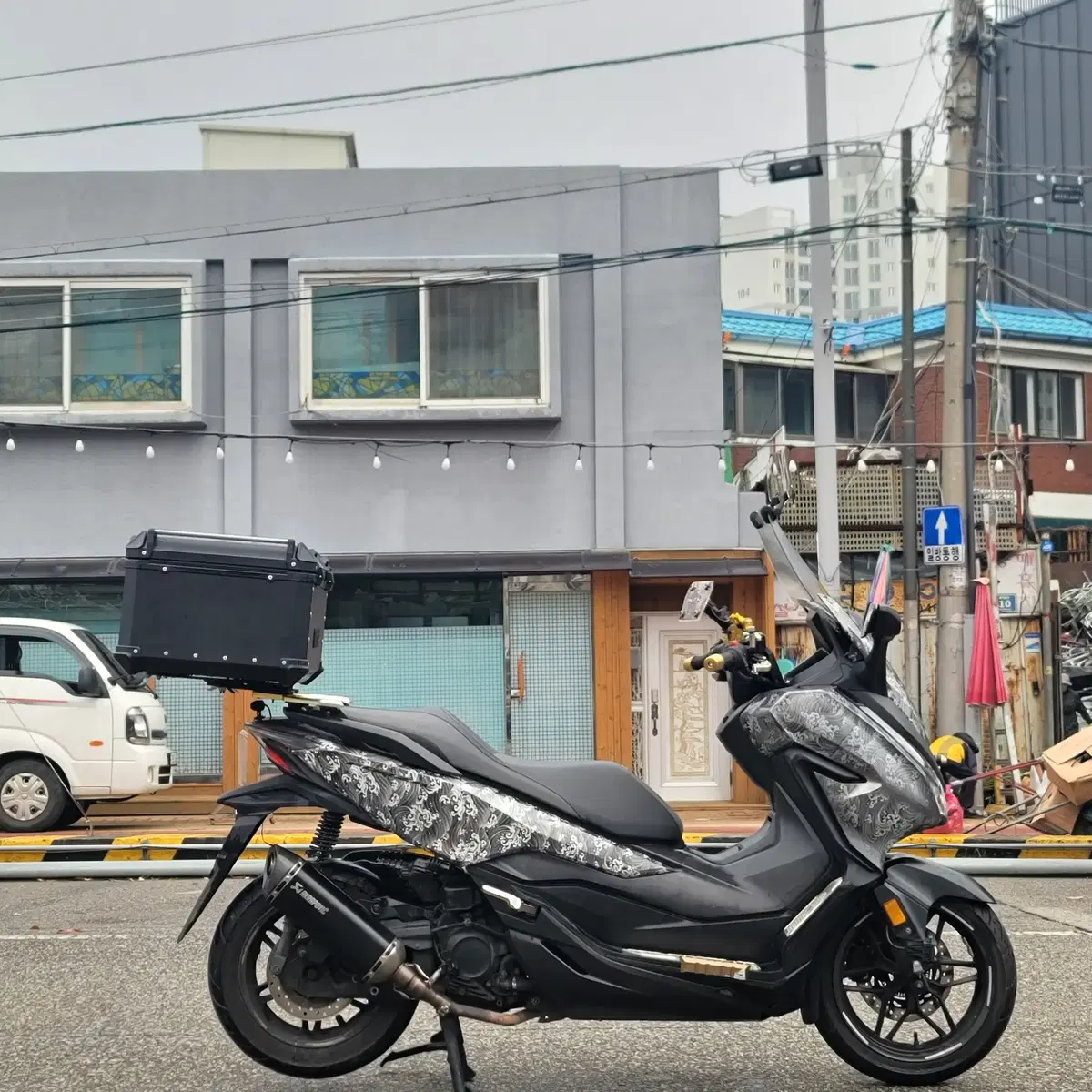 구변o 20년식 포르자300 풀튜닝 판매합니다