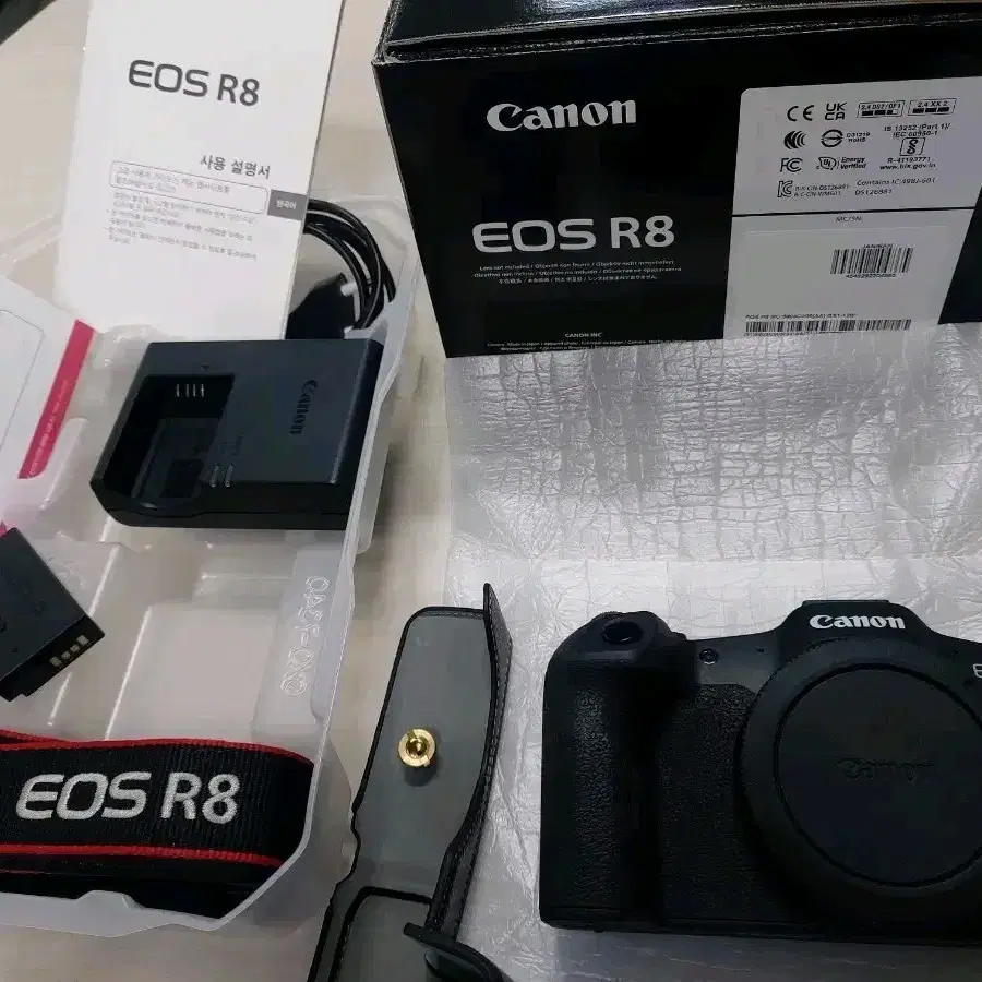 캐논eos r8