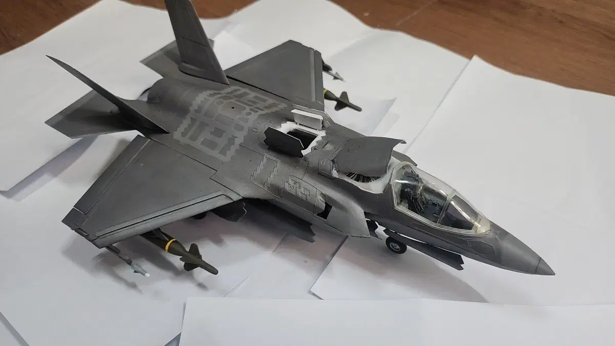 프라모델 f-35B 1/48 도색작