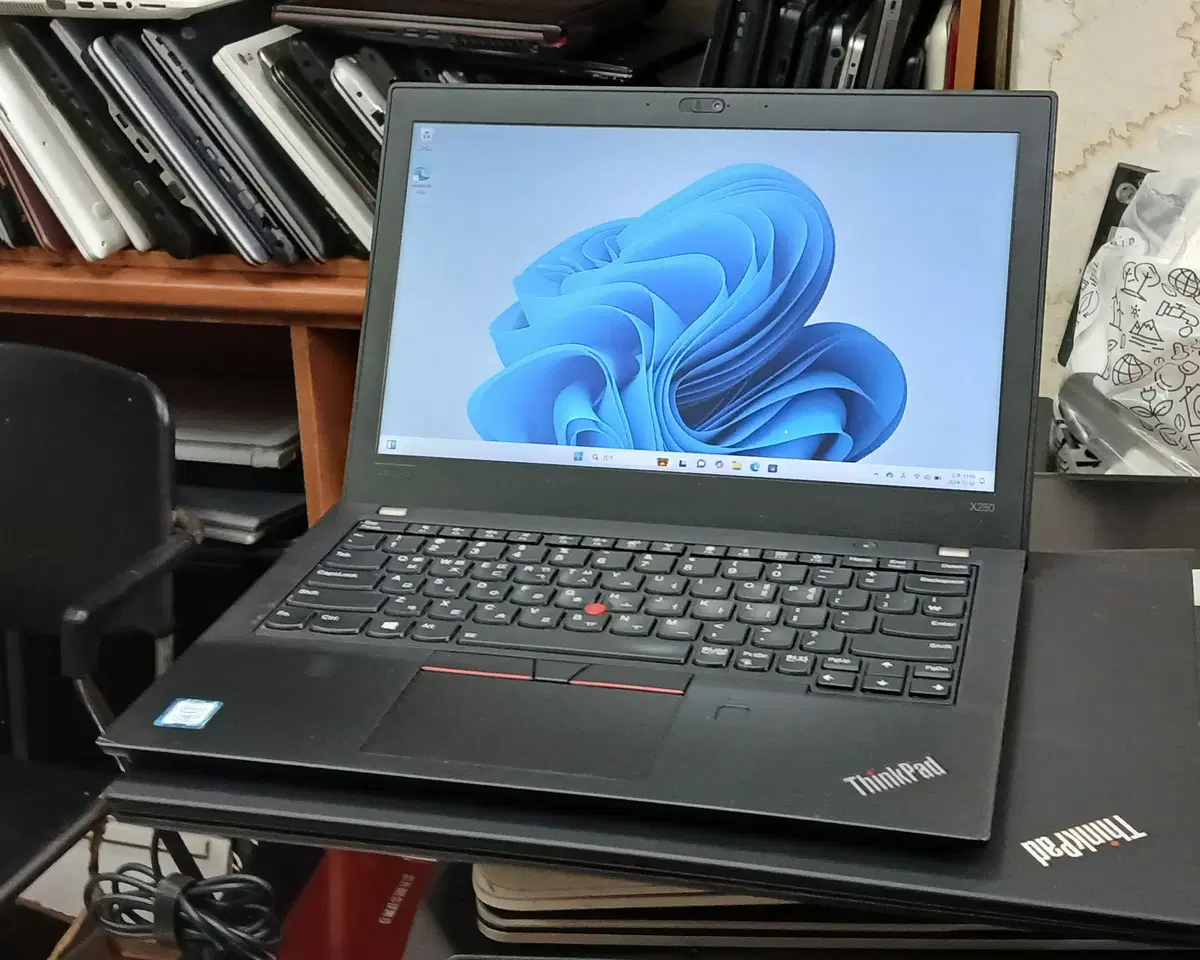 LENOVO X280 노트북