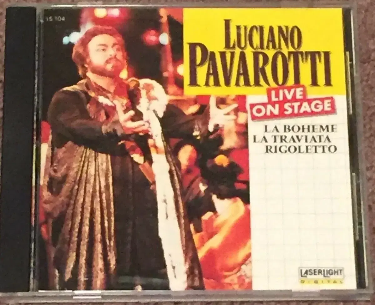 [CD]Luciano Pavarotti live on stage