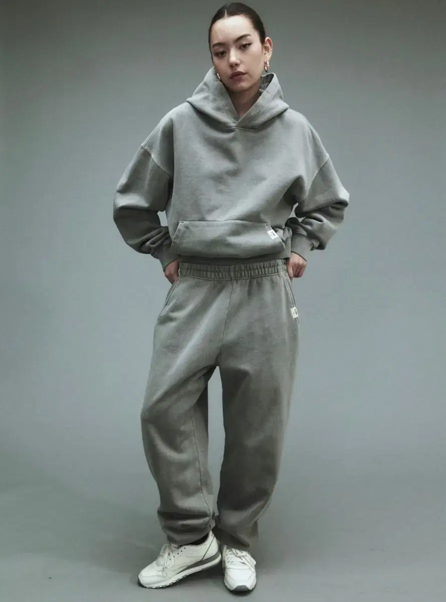 Glory Hoodie & Jogger Pants Set