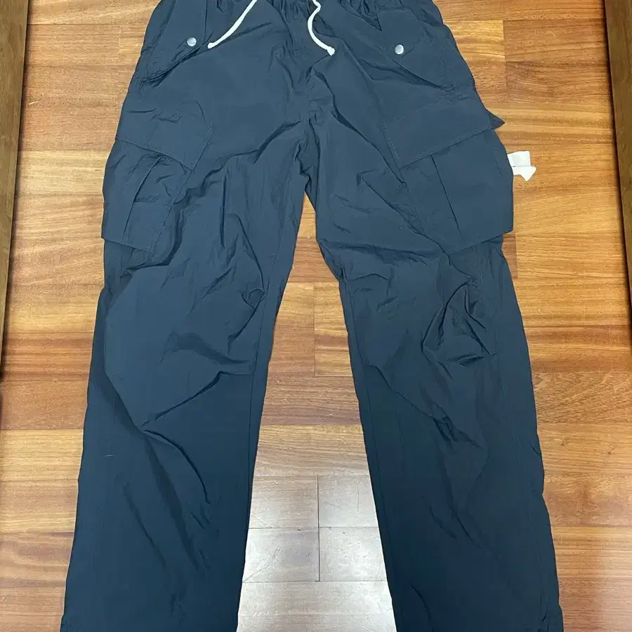 CARGO PARACHUTE PANTS-CHARCOAL