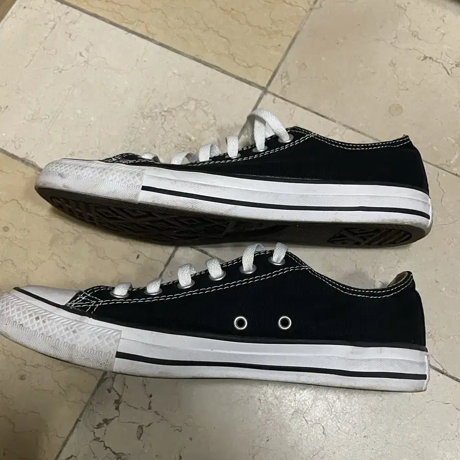 265 컨버스 척테일러 올스타 클래식 블랙 CONVERSE