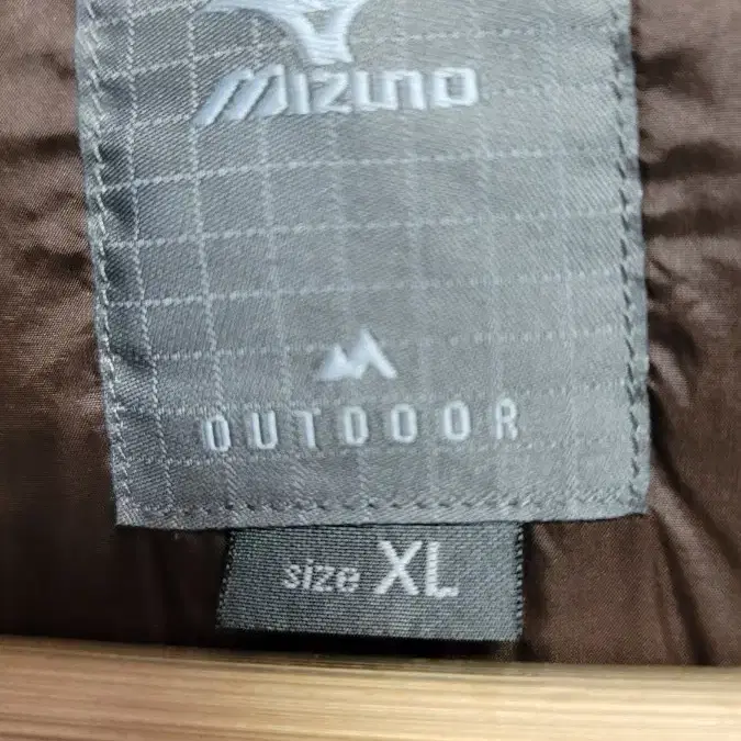 미즈노 오리털패딩 XL