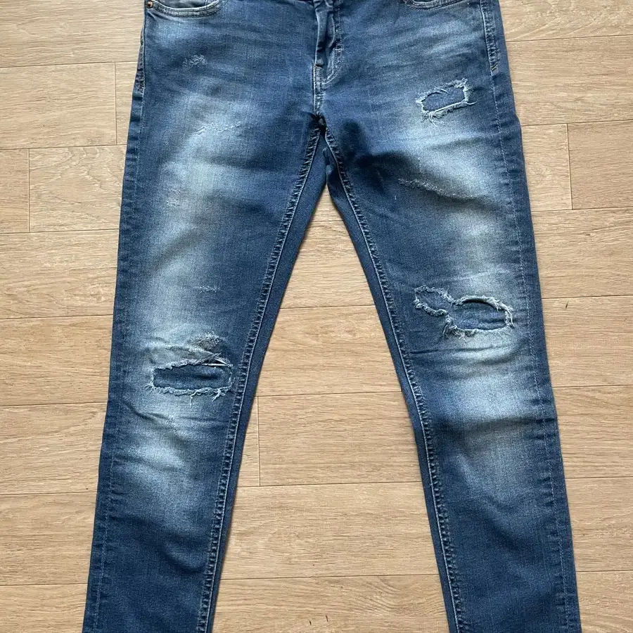 ZARA JEANS