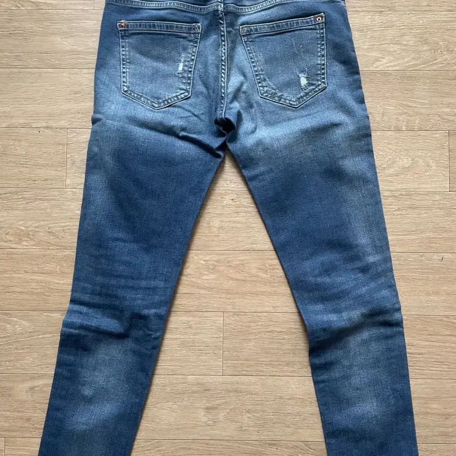 ZARA JEANS