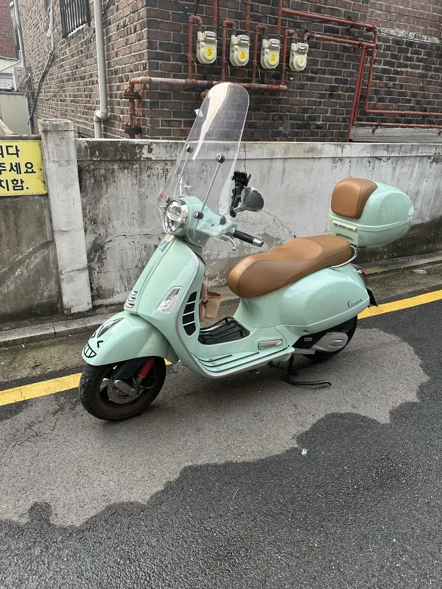 베스파 gts 125 22년식