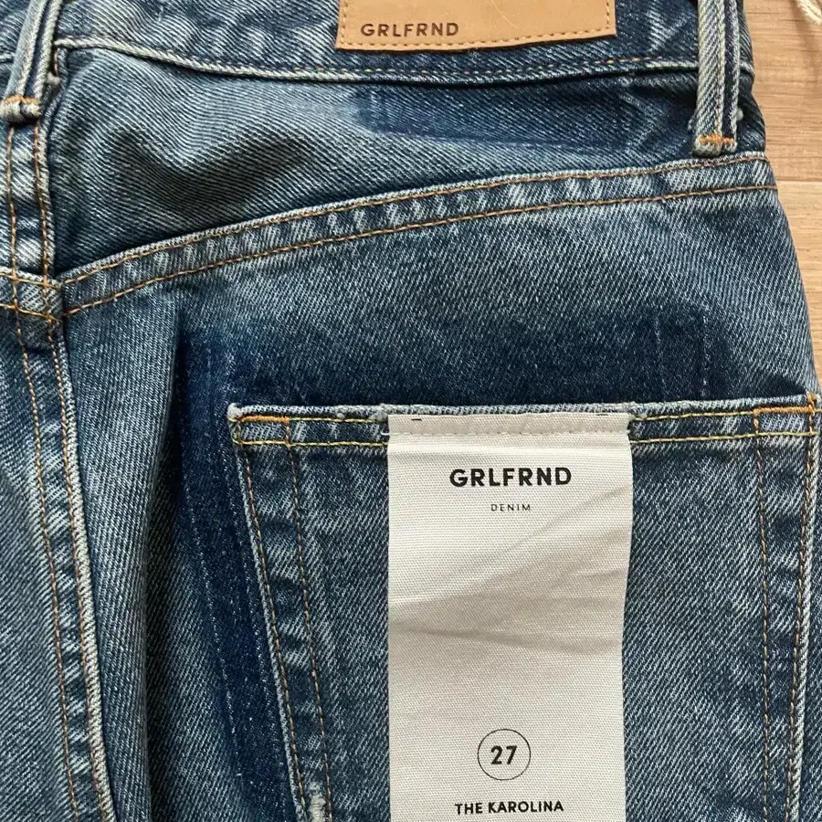 GRLFRND JEANS (새상품)