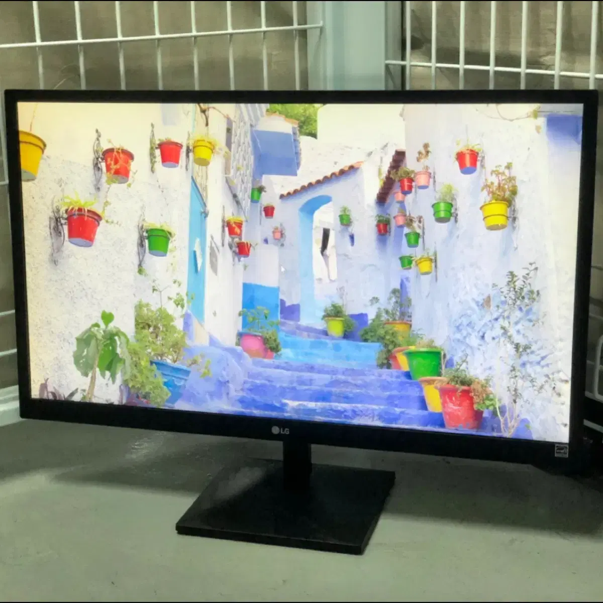 LG 27인치 모니터 27MK400H