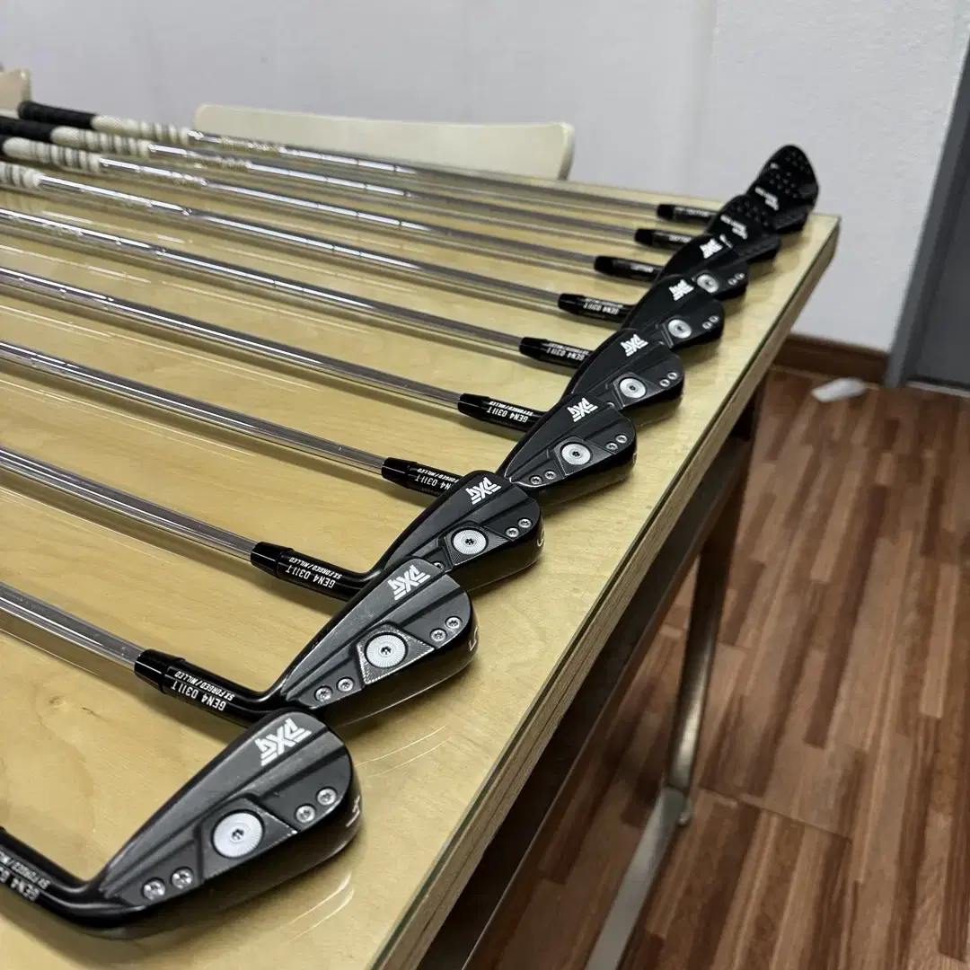 PXG Gen4 아이언(4~W),슈가대디 50,54,58 판매합니다