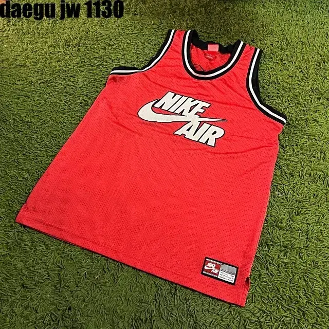 XL NIKE TEE 나이키 반팔 티 민소매