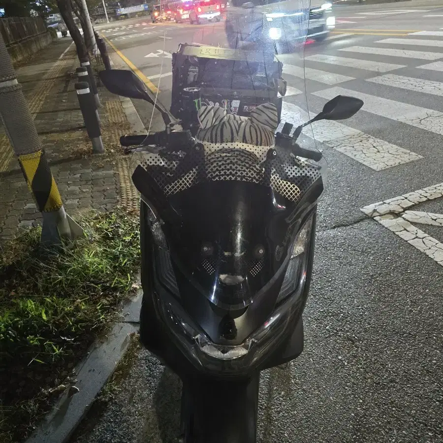 pcx125 21년식 이노브2채널 블박장착