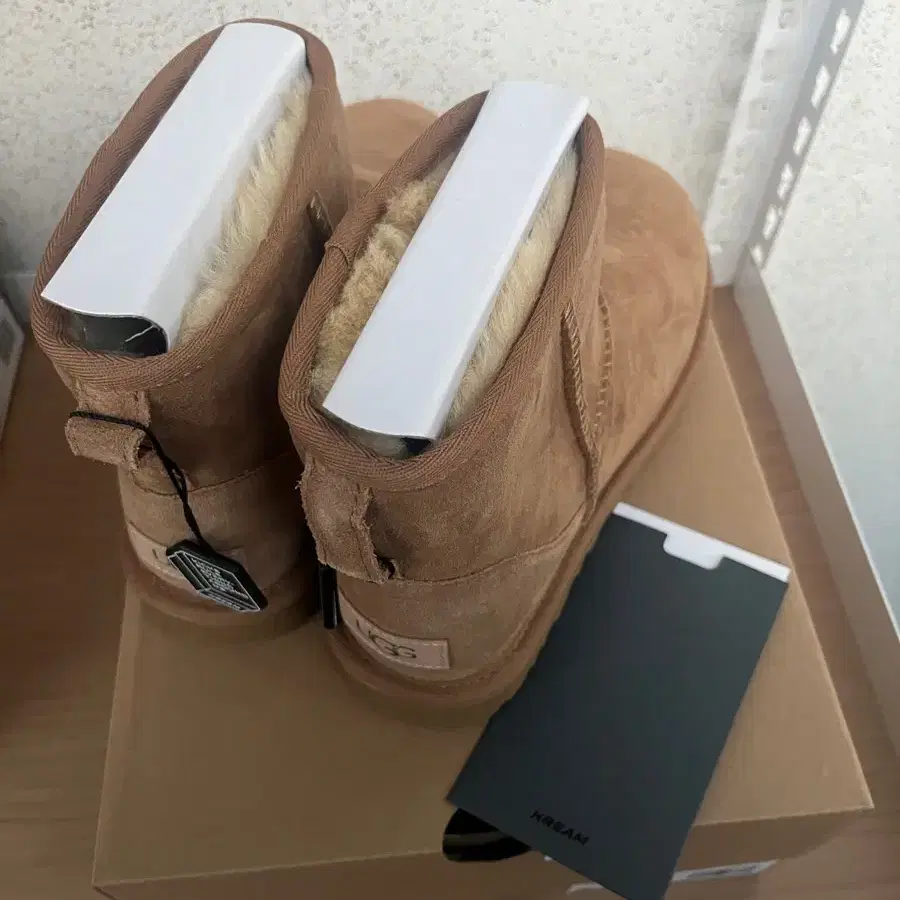 어그 UGG 급처분합니다