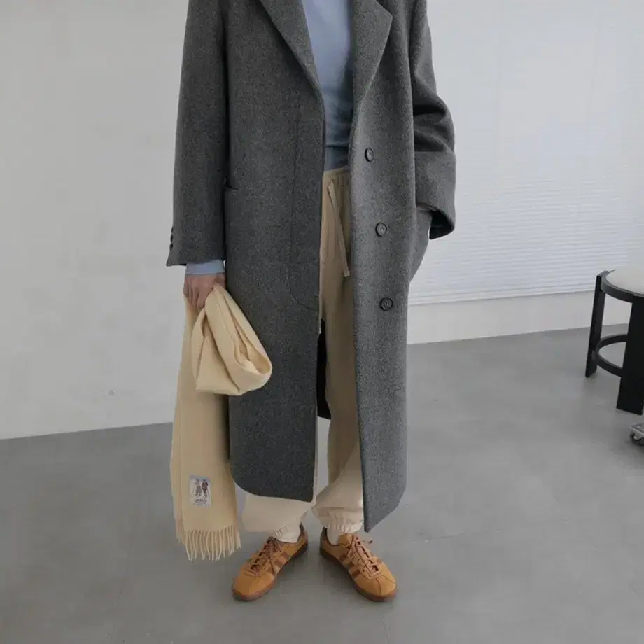 모데스트무드 SIMONE COAT 시모네 롱코트 차콜 새상품입니다