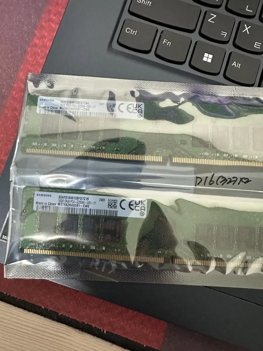 삼성 데스크탑용 램 16gb ddr4 pc4-3200