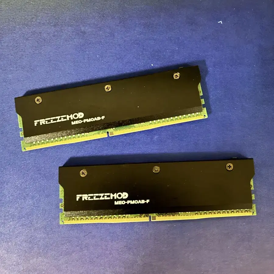 삼성 ddr4 3200 32gb(16x2) 방열판 추가