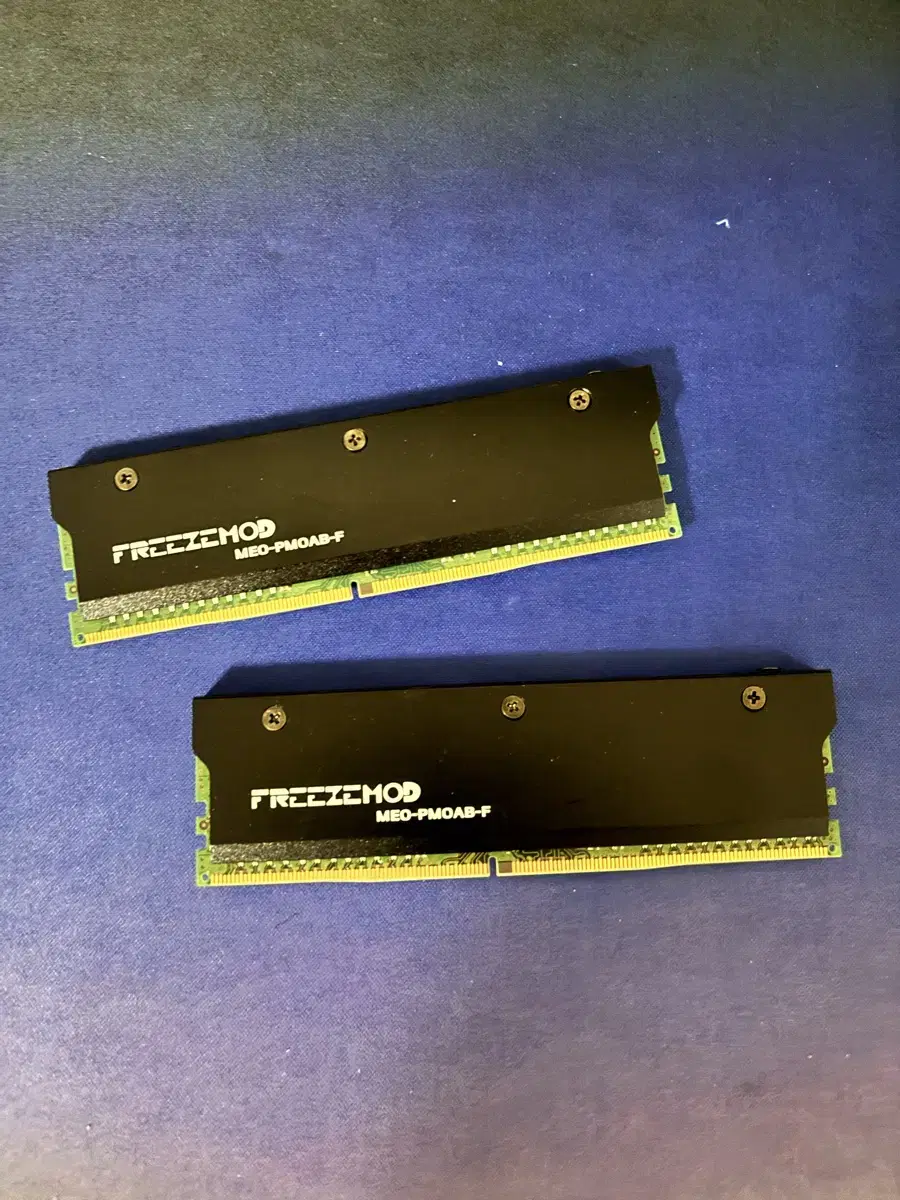 삼성 ddr4 3200 32gb(16x2) 방열판 추가