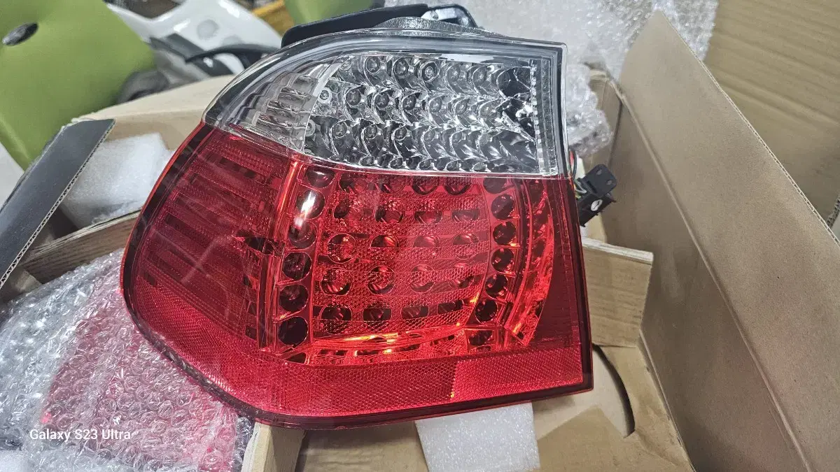 BMW E46 세단 M3 스타일 클리어 LED LAMP