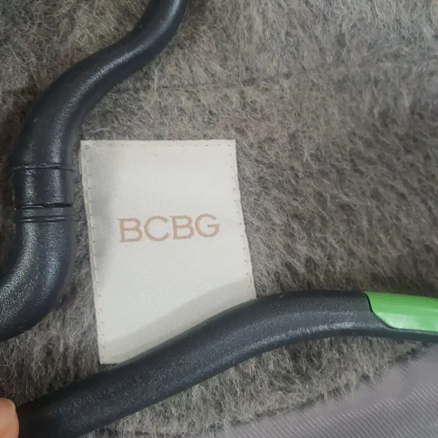 BCBG 알파카 혼방 코트