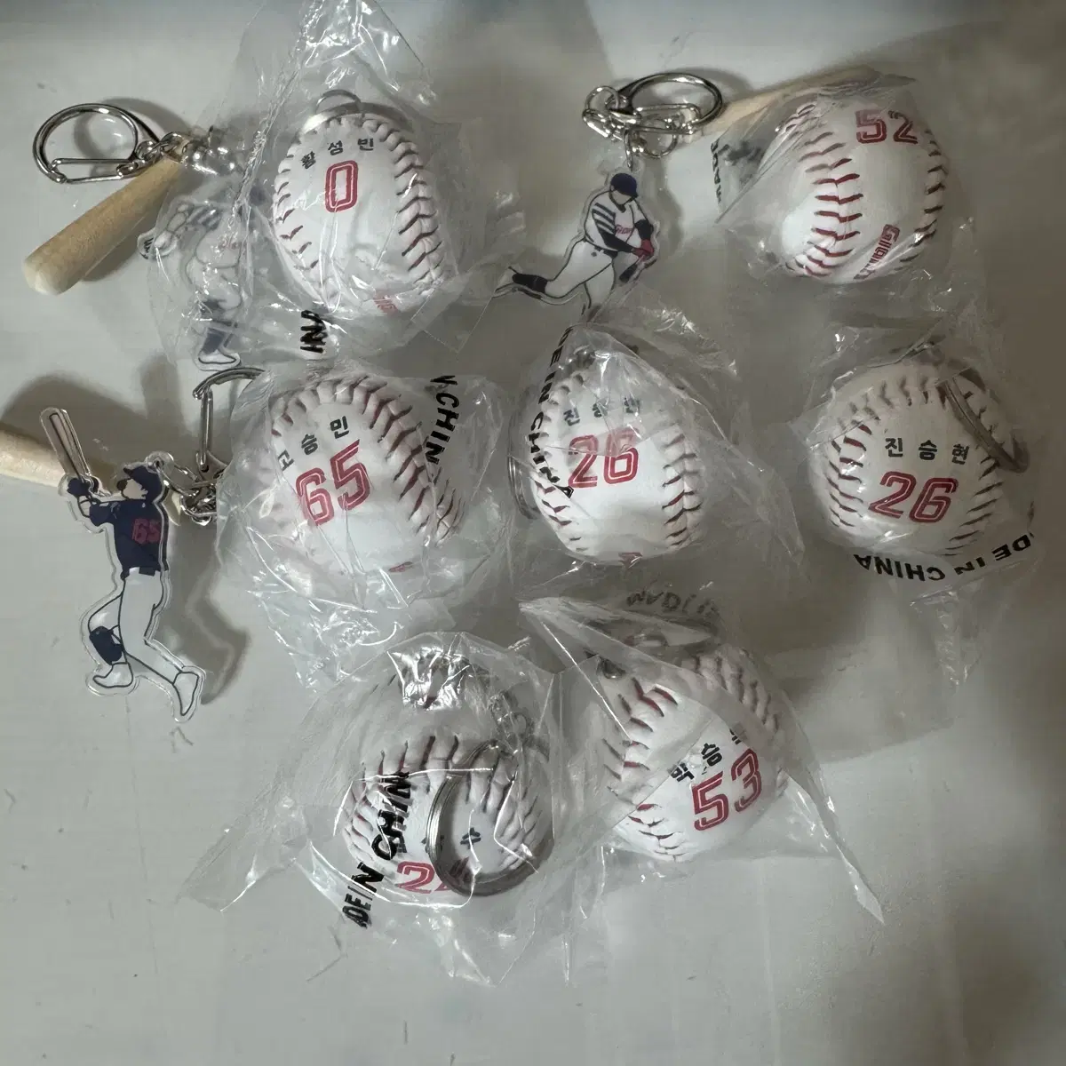 Lotte Giants baseball silhouette keyring Junwoo Jeon Seung-hyun Jin Seung-hyun Park Seung-wook Kim Sang-soo