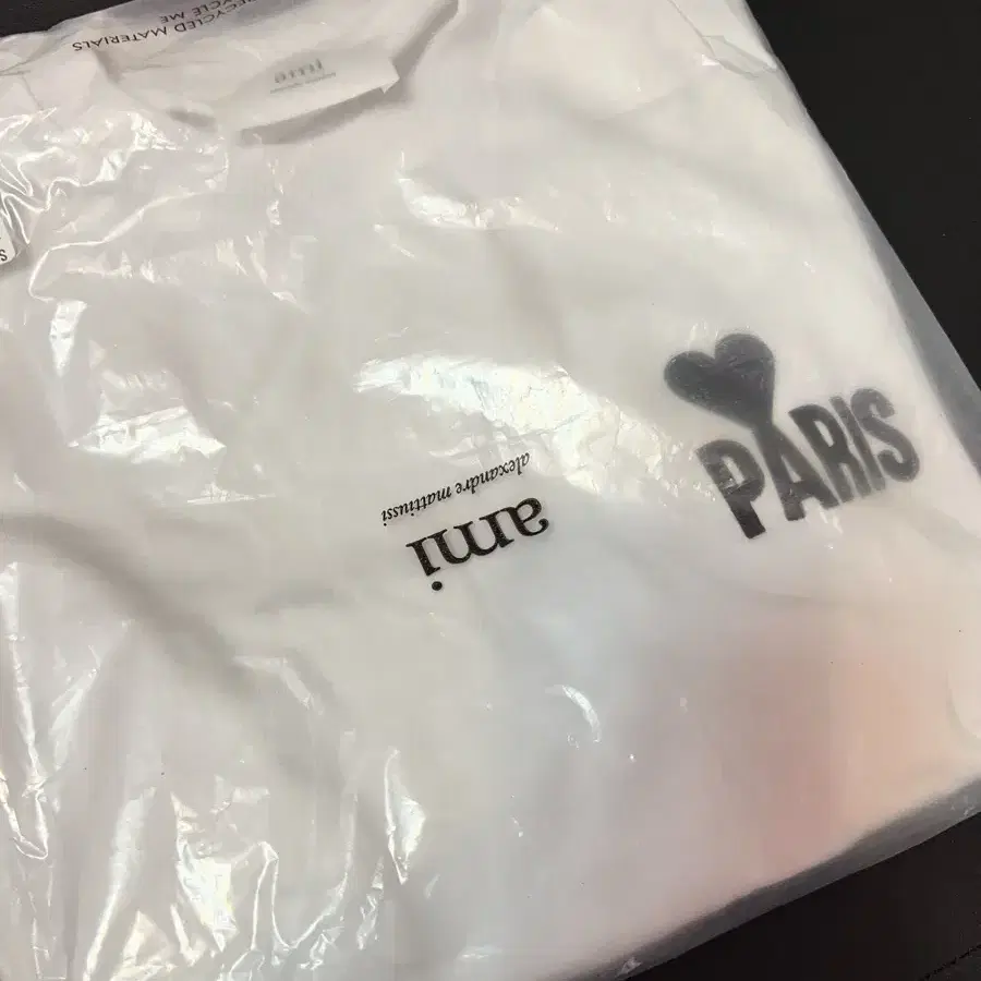 AMI 아미 PARIS 자수로고 반팔 티셔츠 공용 WHITE / M