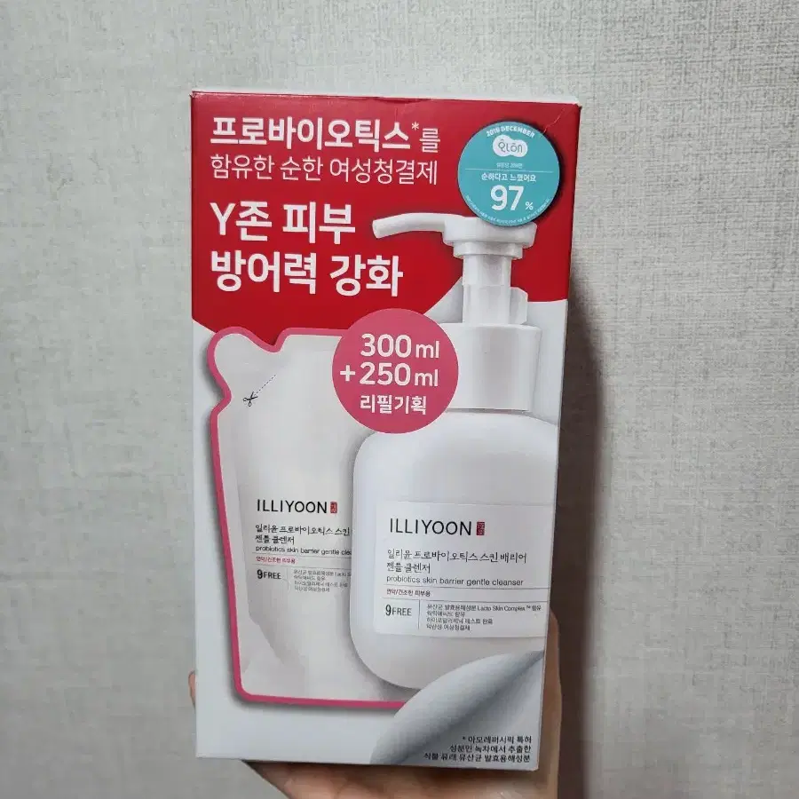 일리윤 프로바이오틱스 젠틀클렌저 여성 청결제 300ml + 250ml 리