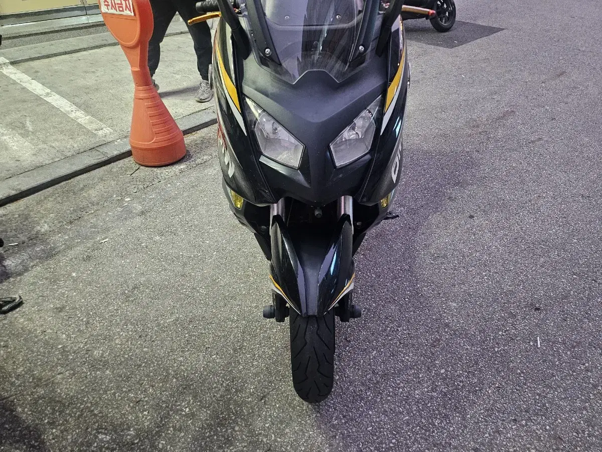 bmw c600 스포츠