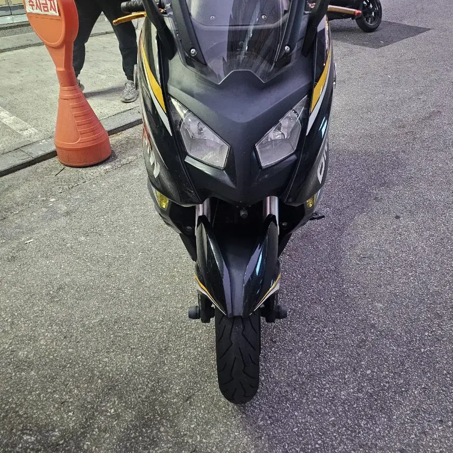 bmw c600 스포츠