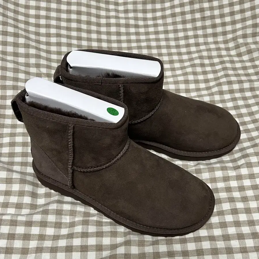 어그 UGG 클래식 미니 2 번트시더 230(US 6W)