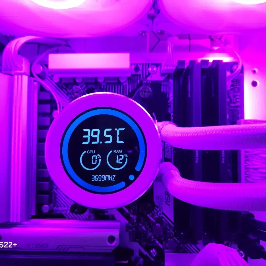 고성능 컴퓨터 ( 9800X3D RTX4080SUPER ) PC