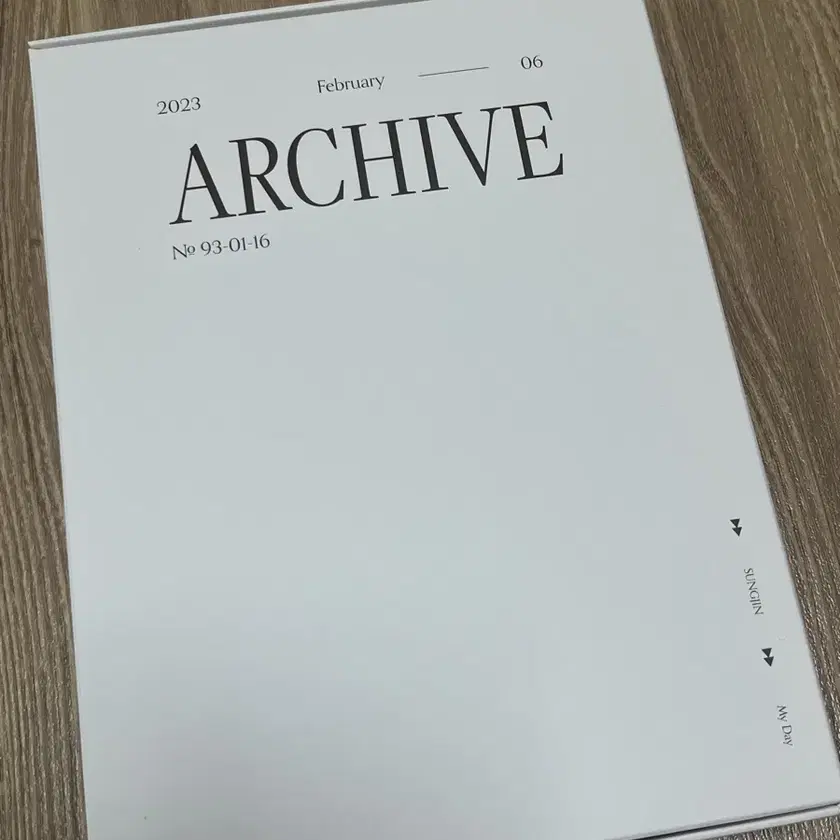 SUNGJIN 1ST FULL ALBUM 30 (Photobook ver.) - JYP SHOP