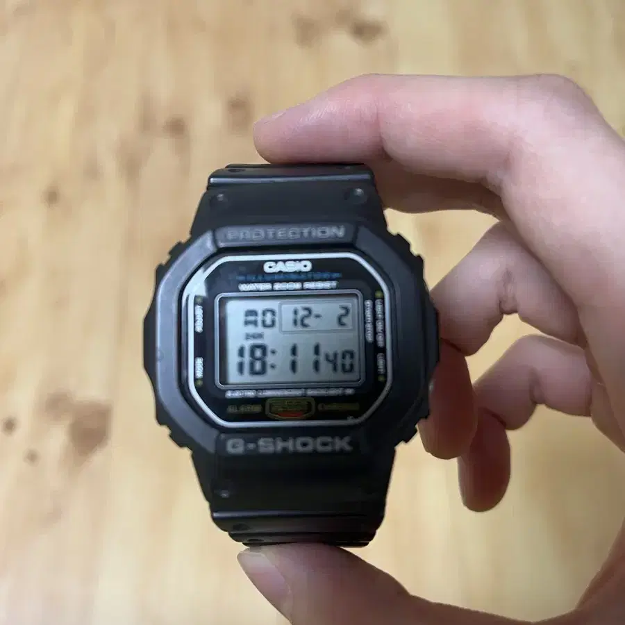 지샥시계 g-shock dw-5600eu-1ver