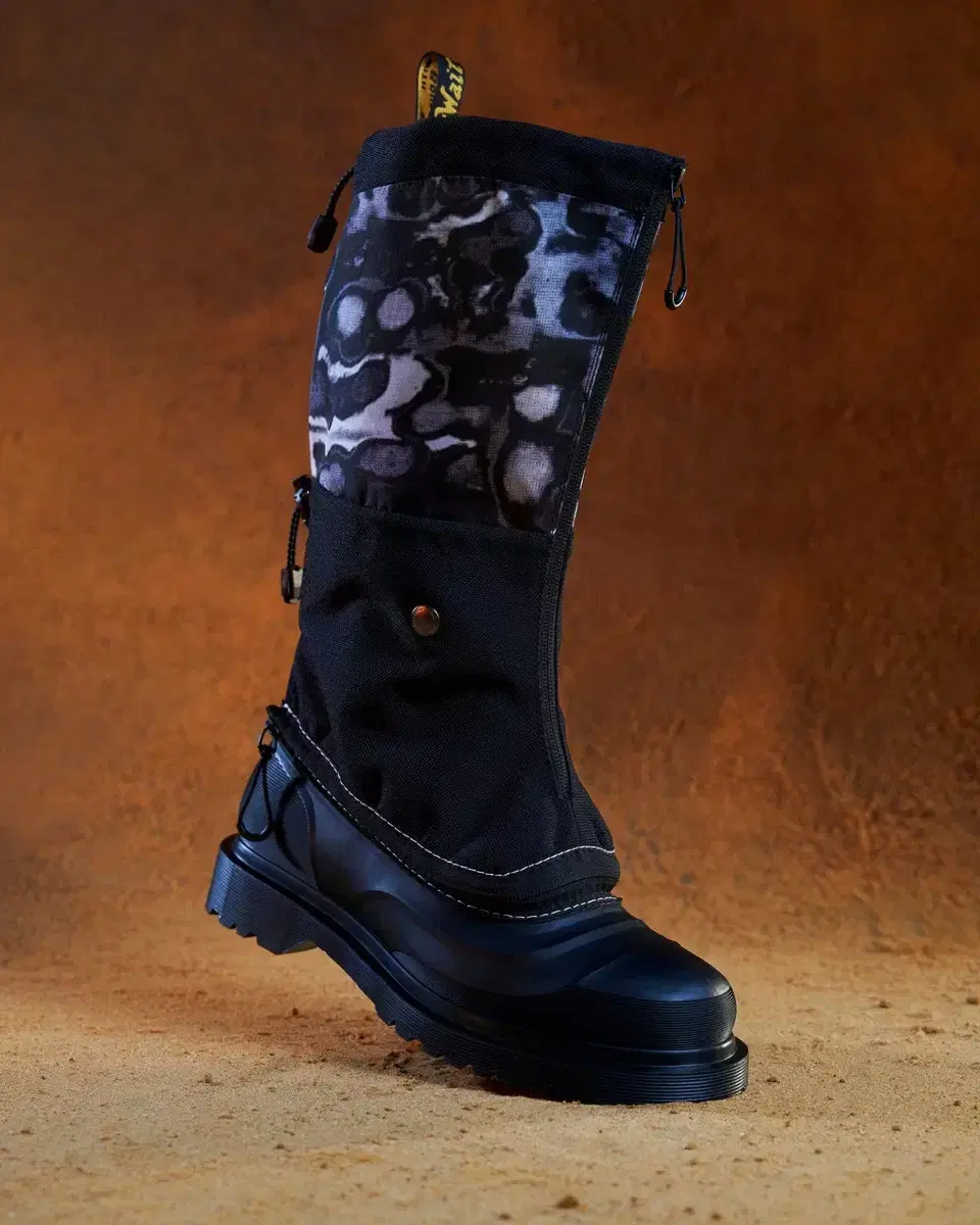 닥터마틴 14Xx Removable Gaiters Sub Boots