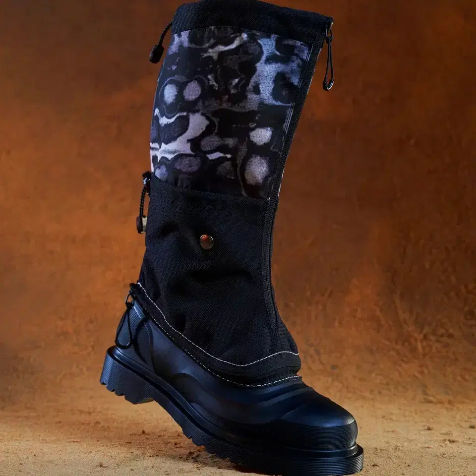 닥터마틴 14Xx Removable Gaiters Sub Boots