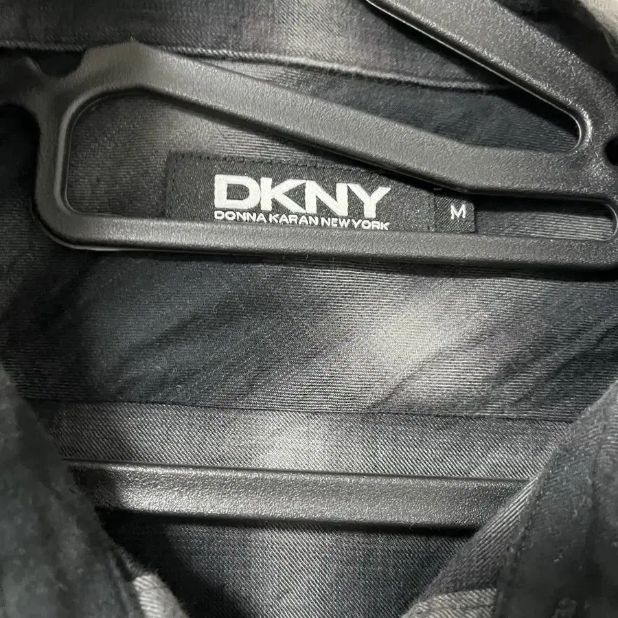 [M] DKNY 블랙 윈도우 체크셔츠