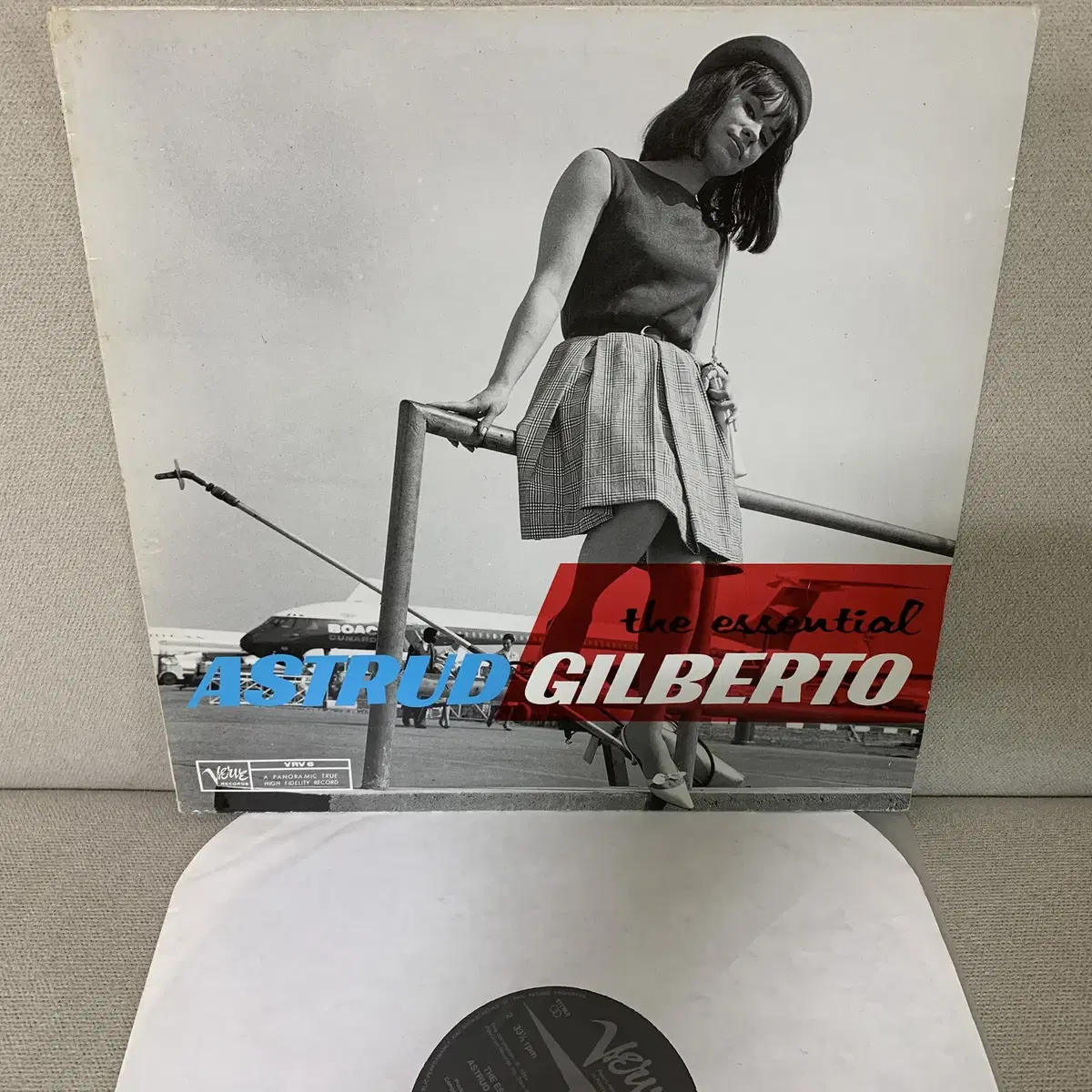 [JAZZ] Astrud Gilberto - The Essential .