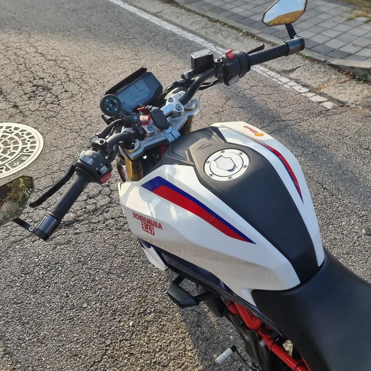 (풀배기구변완)BMW g310r 23년형 신차보증 바이크 판매합니다.