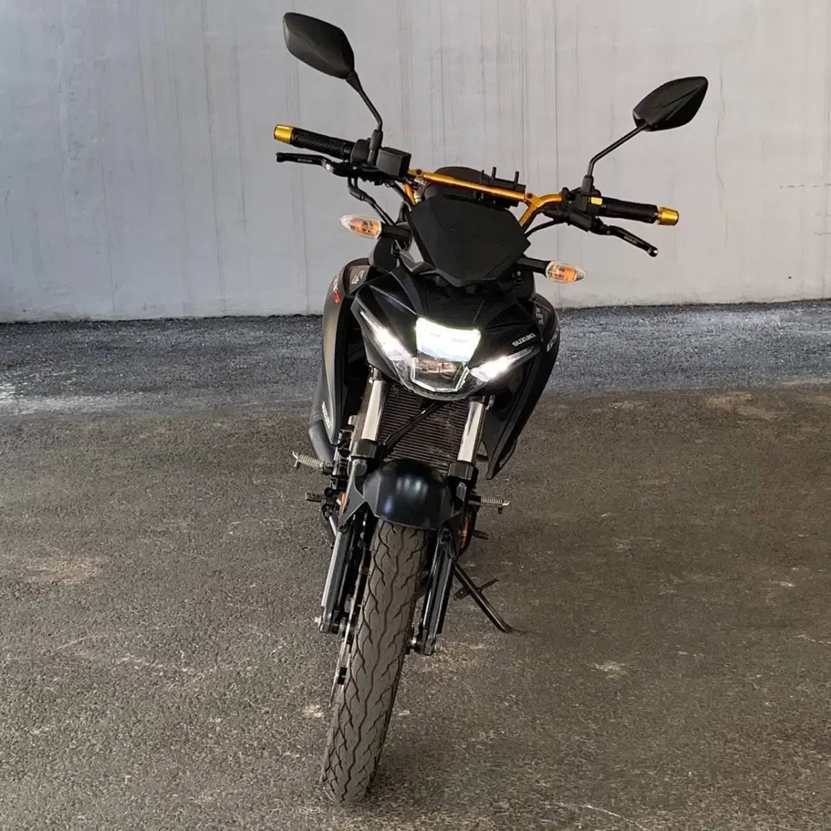 스즈키 GSX-S125 블랙색상 2만키로수 최저가 판매합니다.