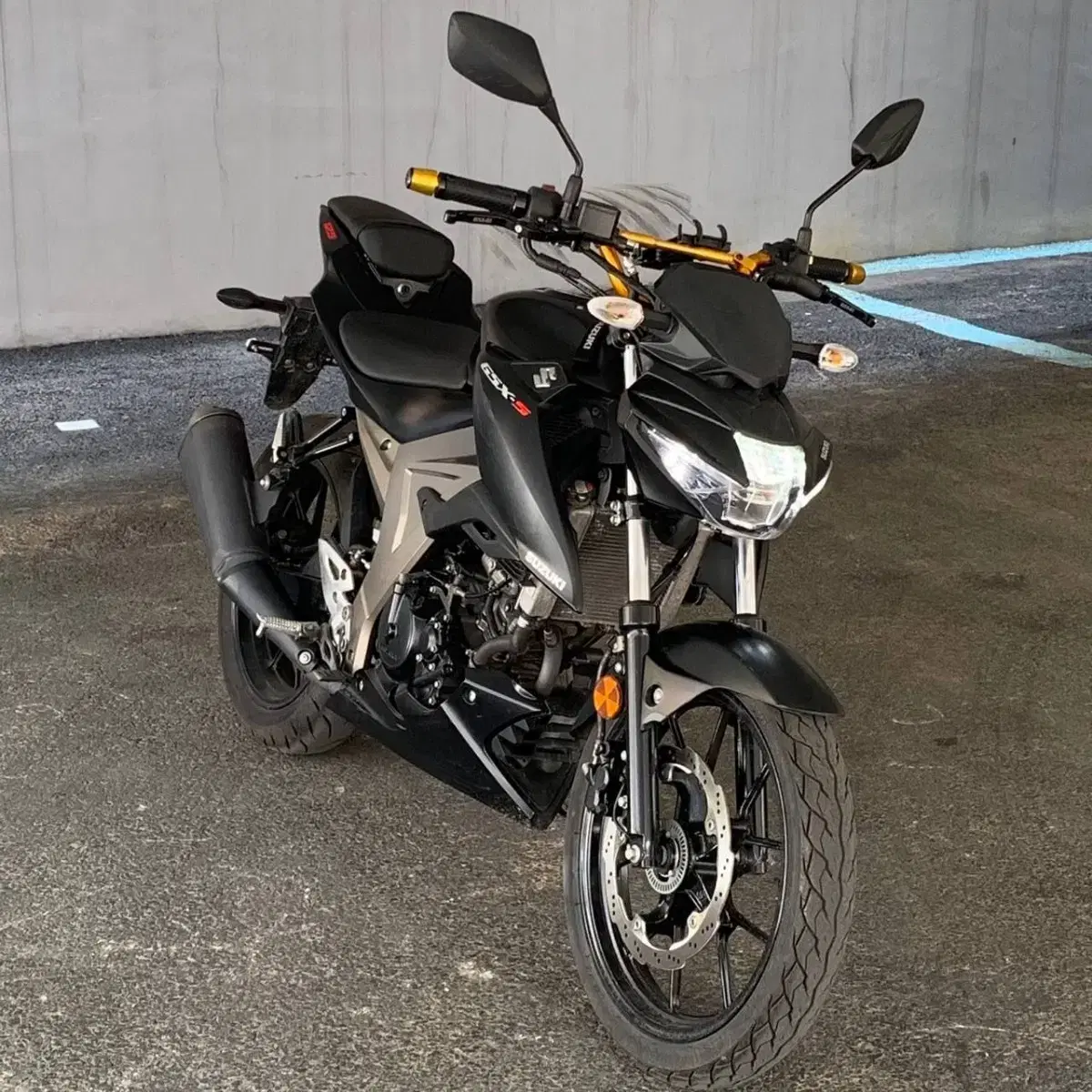 스즈키 GSX-S125 블랙색상 2만키로수 최저가 판매합니다.