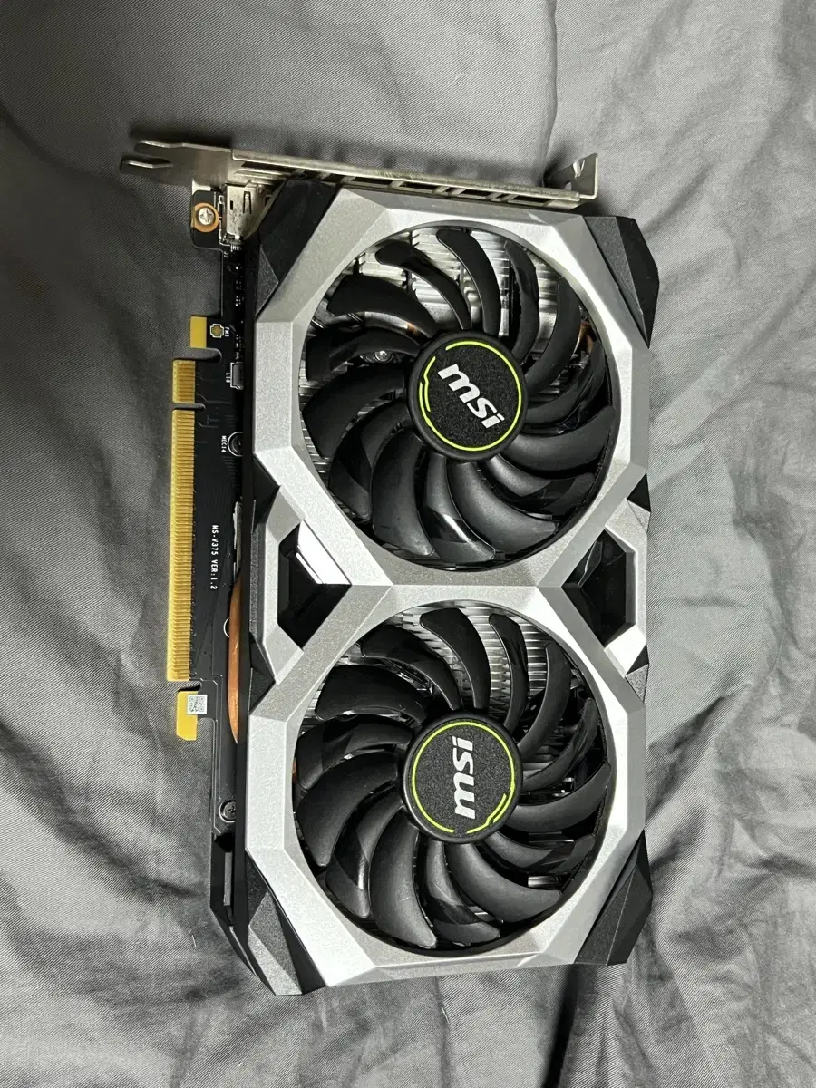 그래픽카드 Gtx 1660 super 판매합니다