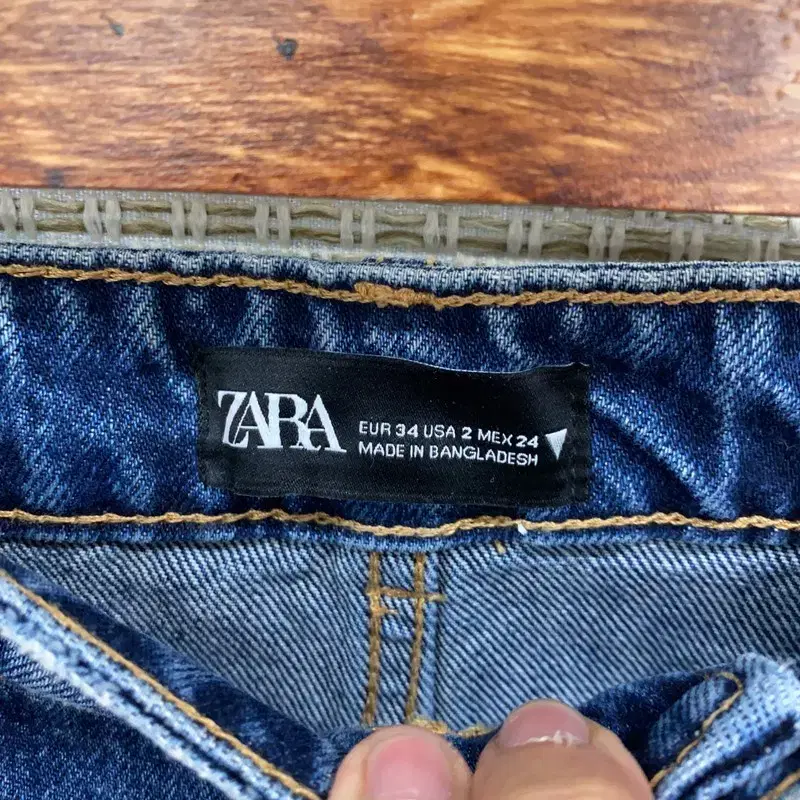 자라 ZARA 진청 데님 청바지 25인치 A07739