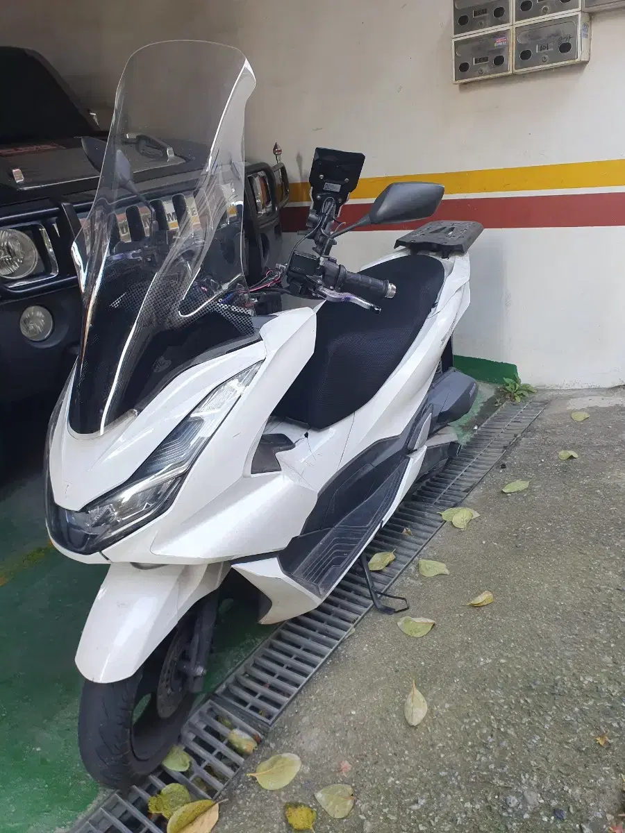 22년식abs pcx125팝니다 38***km