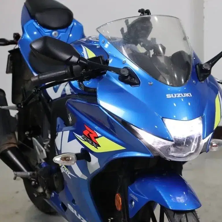 스즈키 GSX-R125 GP블루 1만키로수대 블박튜닝차량 전국최저가