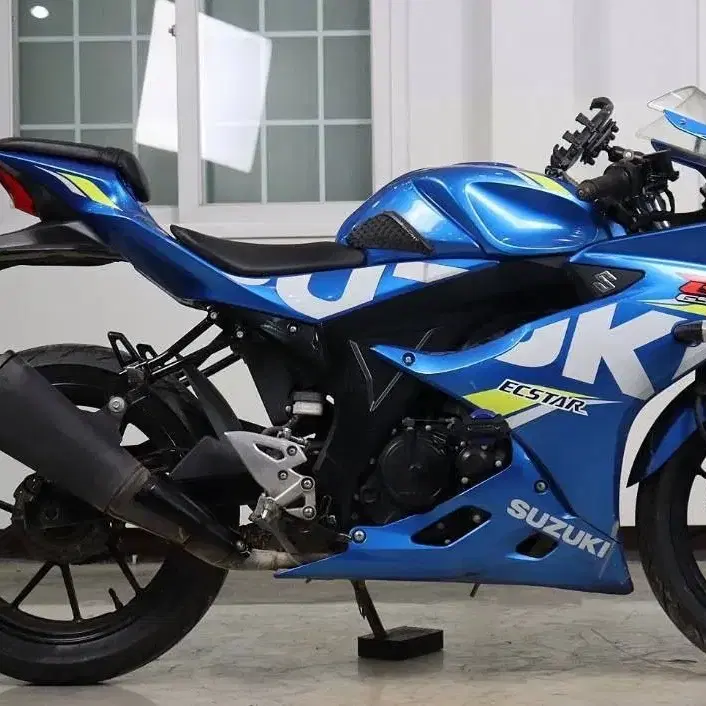 스즈키 GSX-R125 GP블루 1만키로수대 블박튜닝차량 전국최저가