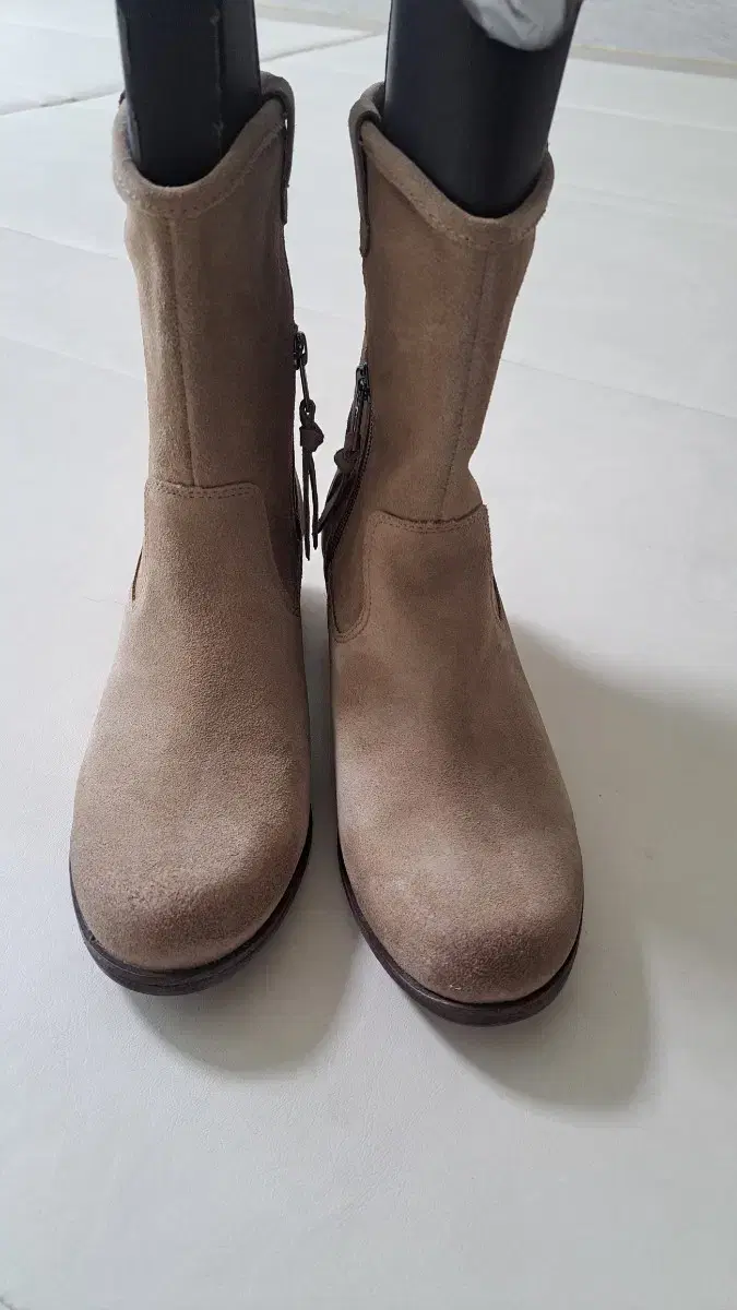 ugg 스웨이드 부츠 6.5