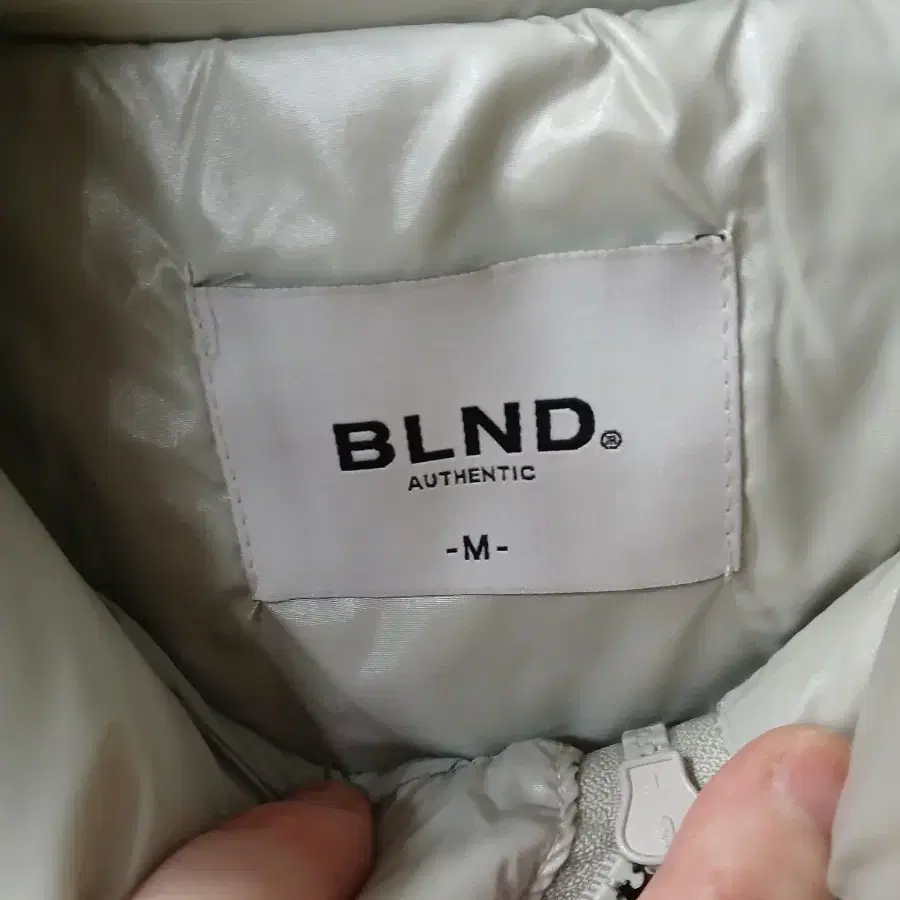 BLND(블랜디)솜 패딩 M