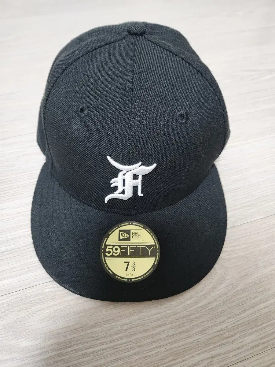 뉴에라 X 피어오브갓 59FIFTY 모자