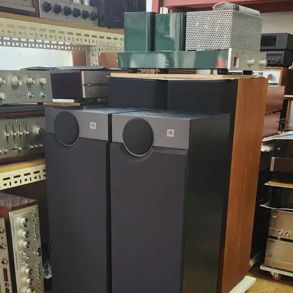 보기드문 JBL HP88F 스피커