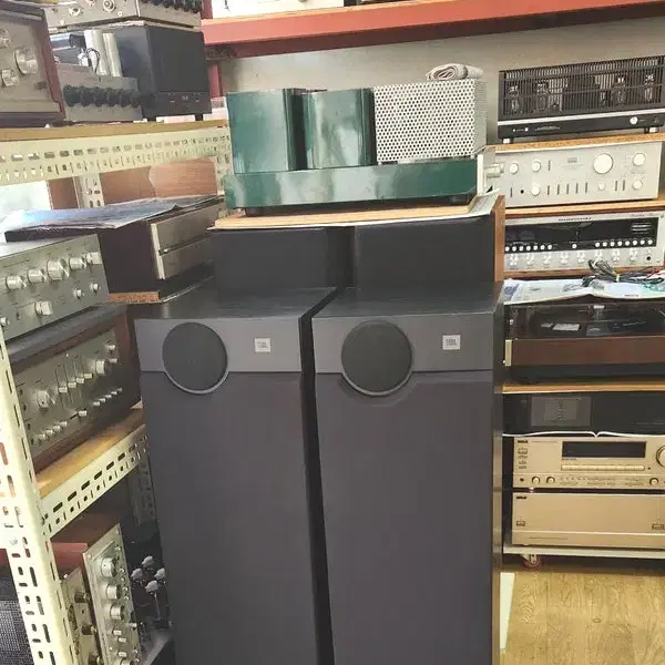 보기드문 JBL HP88F 스피커